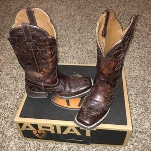 Square Toed Cowgirl Boots